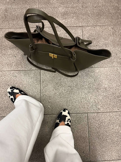 Damentasche Tote Bag Kunstleder trapezförmig mit Henkeln und Riegelverschluss